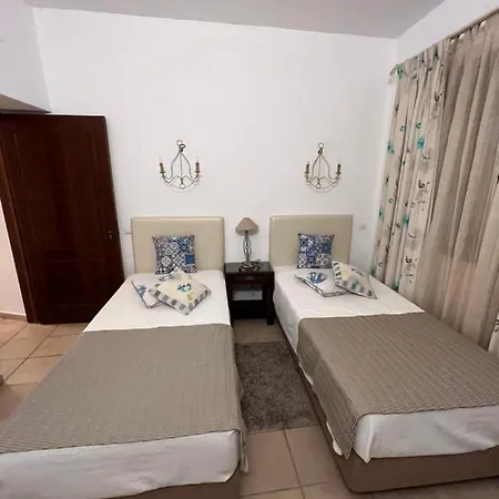 Vila Rosa - Private Swimming Pool With Sea View Албуфейра